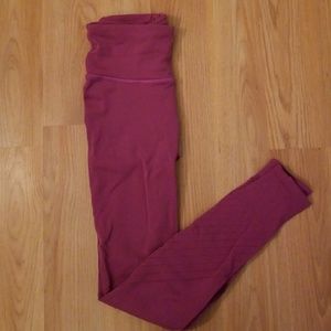 Lululemon Enlighten Tight